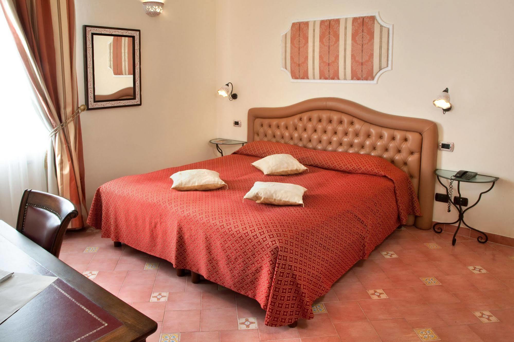 L'antico Convitto 3*