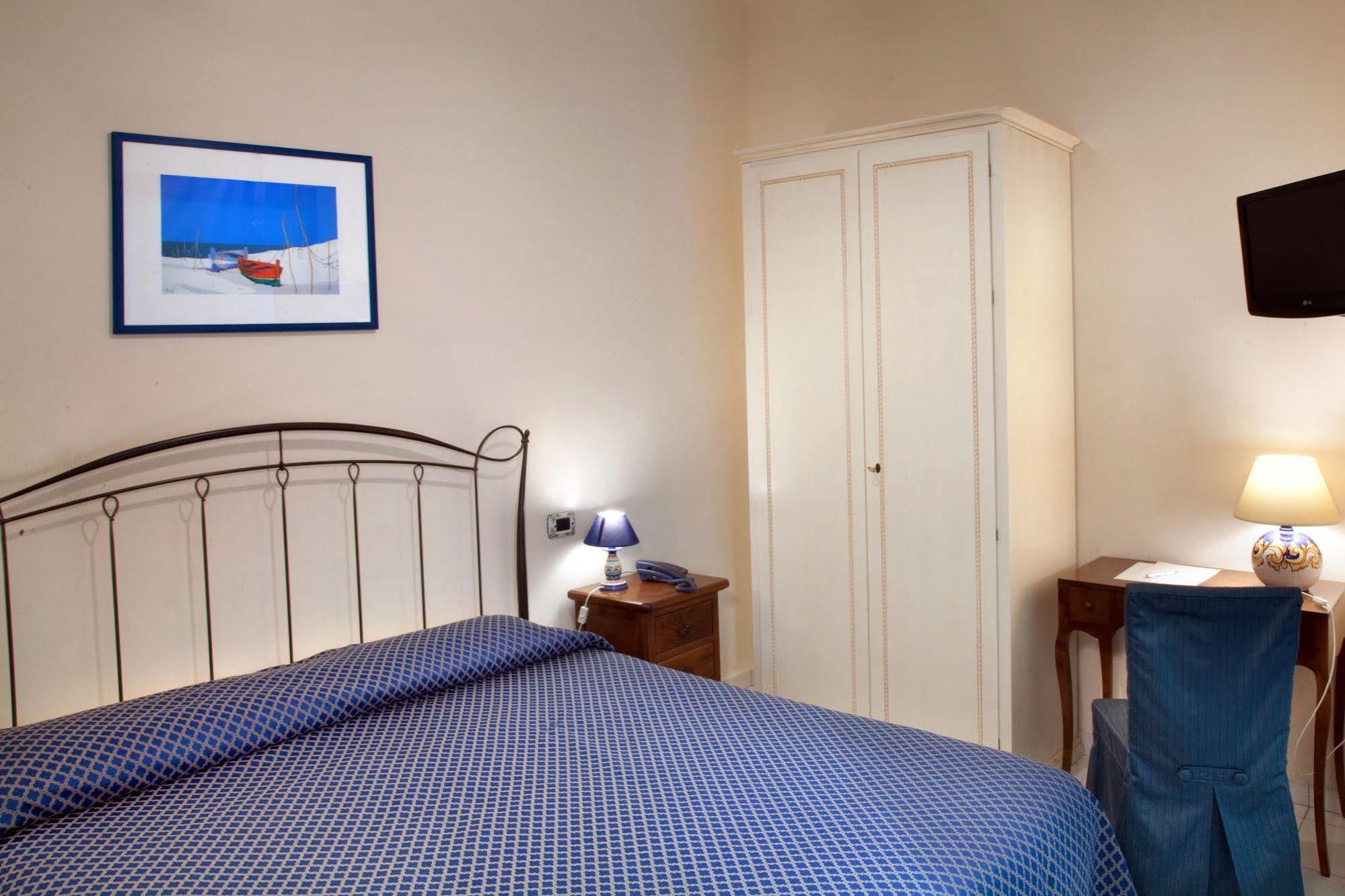 Hotel L'antico Convitto 3*
